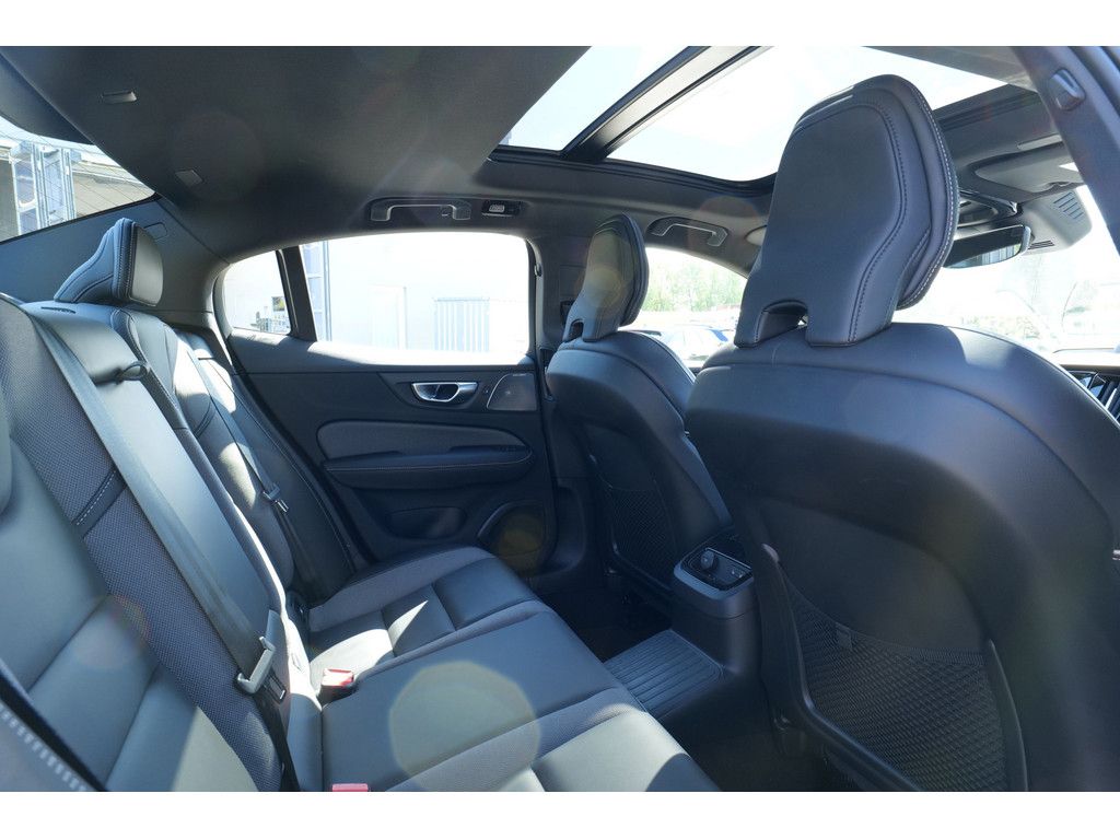 Volvo S60 Lim. T8 AWD Ultimate Dark Recharge Plug-In H