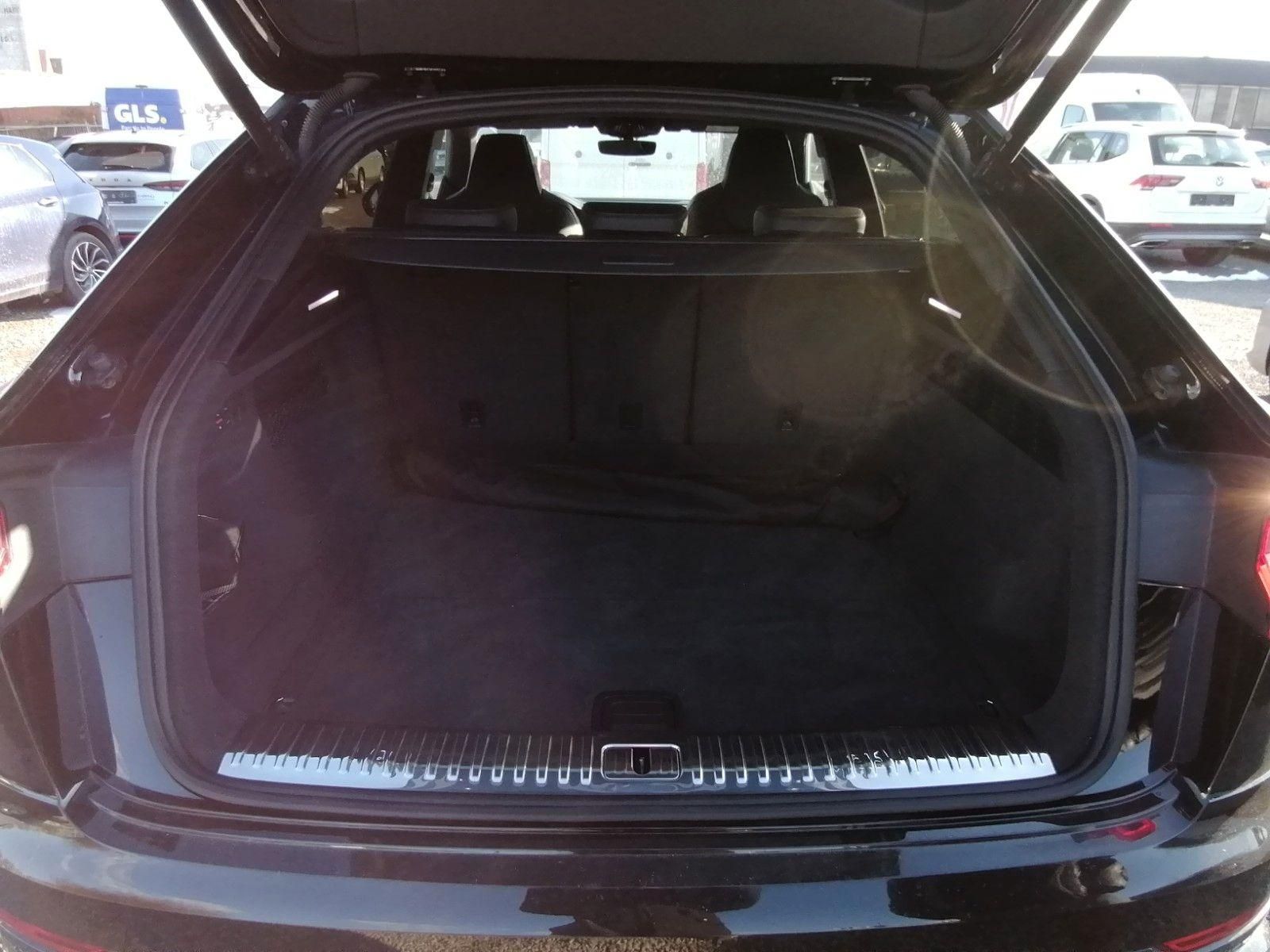 Audi RS Q8 4.0 TFSI quattro/PANO/MATRIX/STANDHZG/AHK