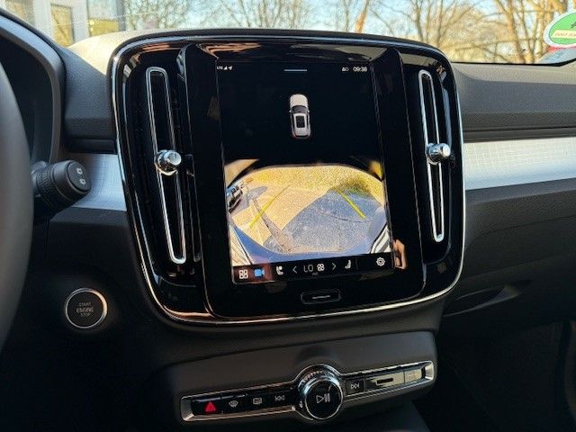 Volvo XC40 B3 (B) Core AHK/ NAVI /LED/ SHZ