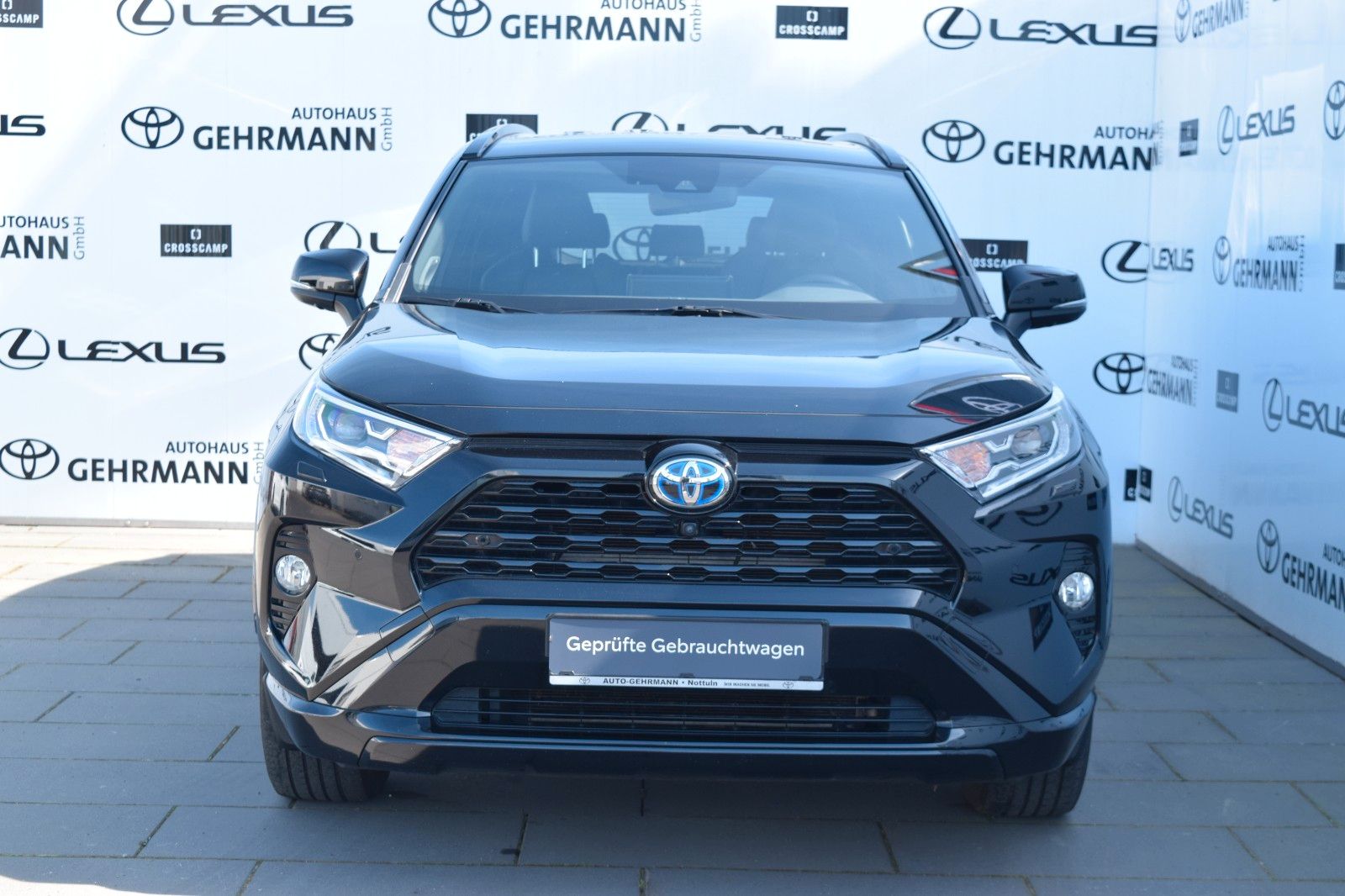 Toyota RAV 4 RAV4 Hybrid 4x2 Black Edition - Samsaru's Car Outlet