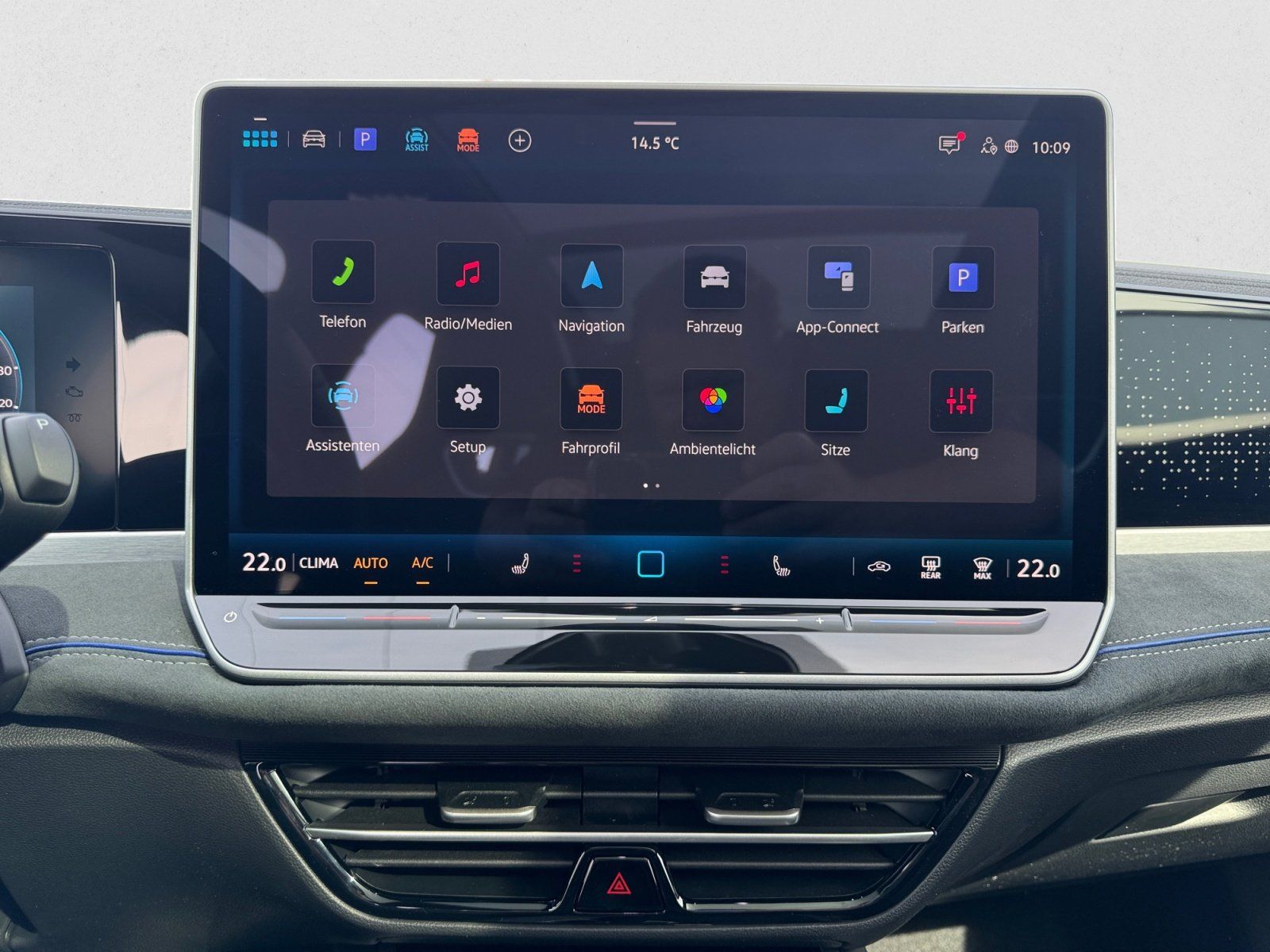 Volkswagen Passat Variant R-Line 4Mo TDI DSG|AHK|PANO|360°