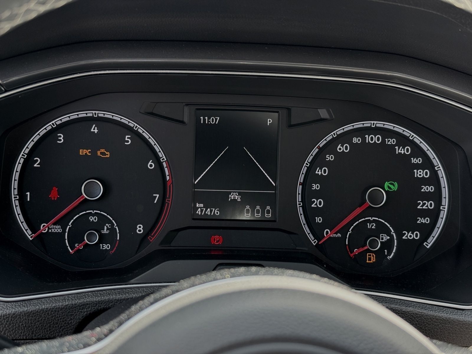 Volkswagen T-Roc TSI DSG 4M R-LINE - Samsaru's Car Outlet