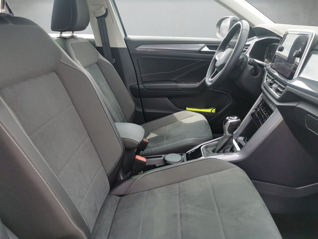Volkswagen T-Roc 1.5 TSI DSG Style - Samsaru's Car Outlet
