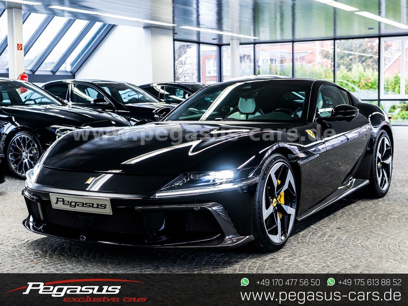 Ferrari 12 Cilindri CARBON*KAMERA*LIFT*PANORAMA*