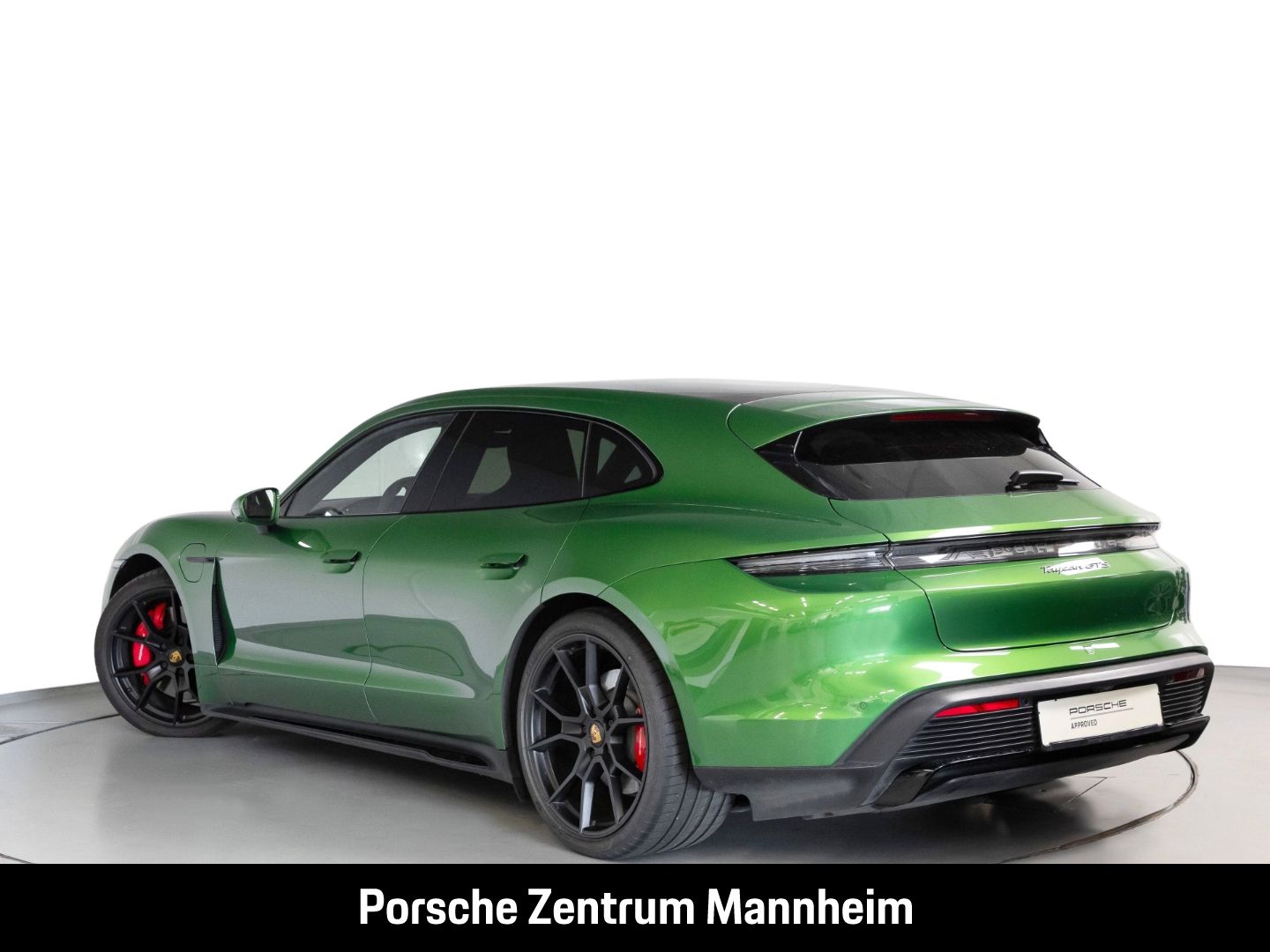 Porsche Taycan GTS Sport Turismo Pano InnoDrive Surround