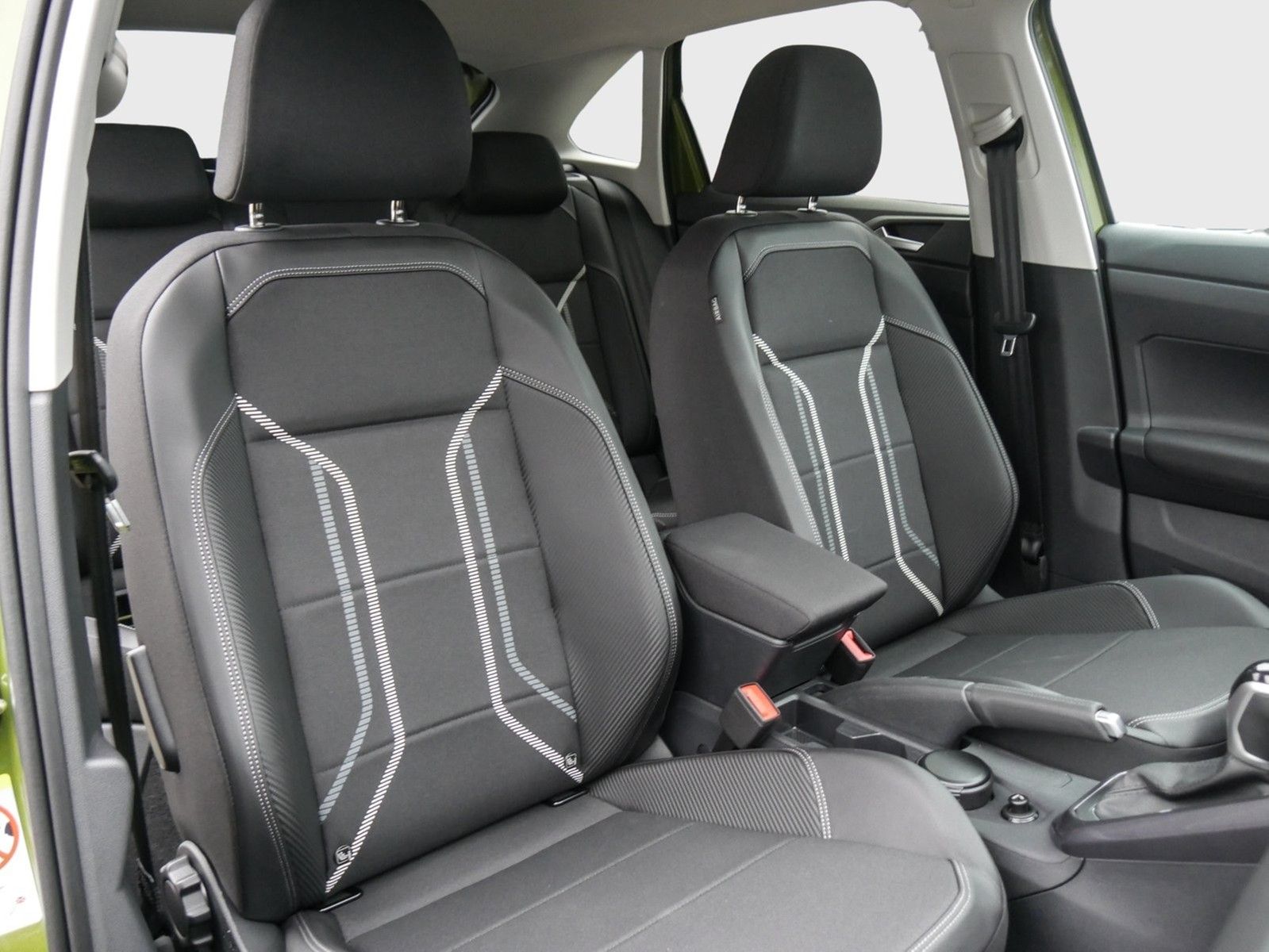 Volkswagen Taigo Style 1.0 TSI DSG - Samsaru's Car Outlet