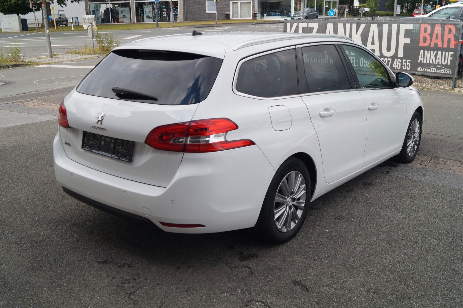 Peugeot 308 SW - Samsaru's Car Outlet