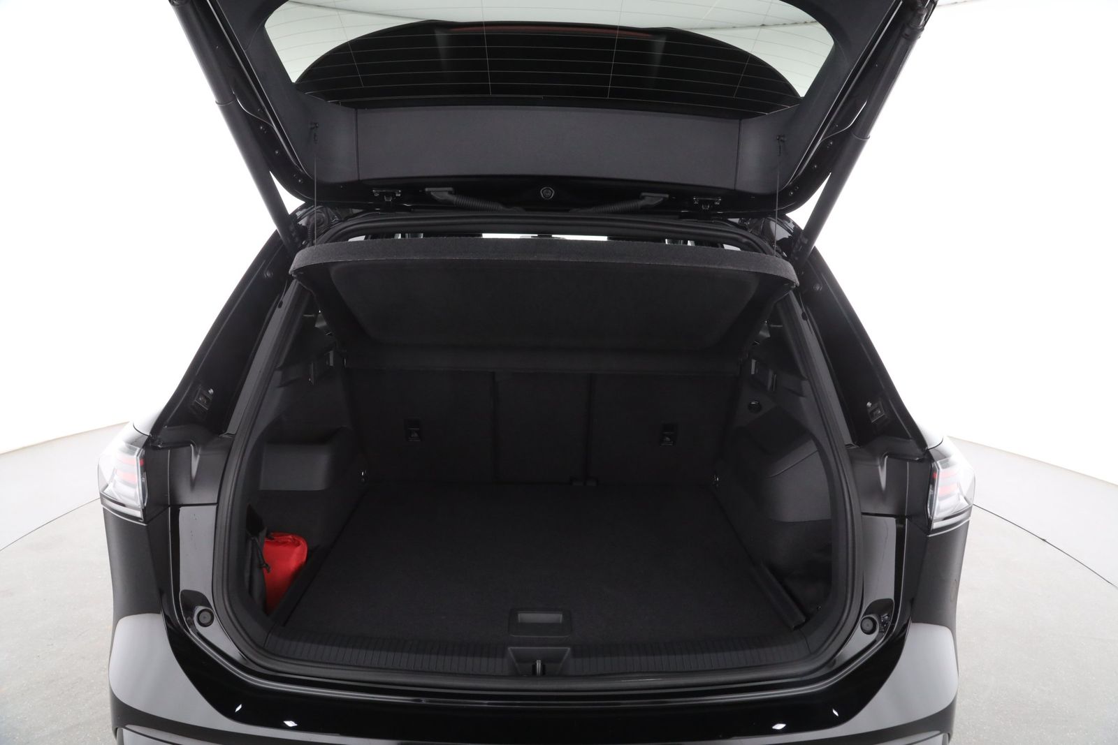Volkswagen Tiguan 2.0 TDI DSG 4MOTION R-Line BLACK STYLE