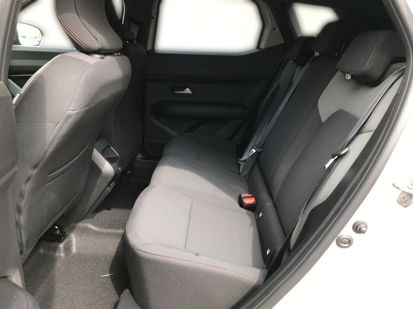 Dacia Duster Extreme TCe 130 - Samsaru's Car Outlet