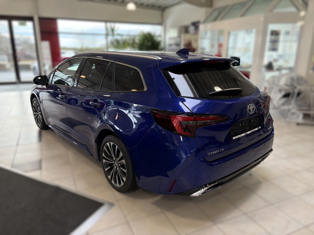 Toyota Corolla 2.0 Hybrid Touring Sports Team Deutschla