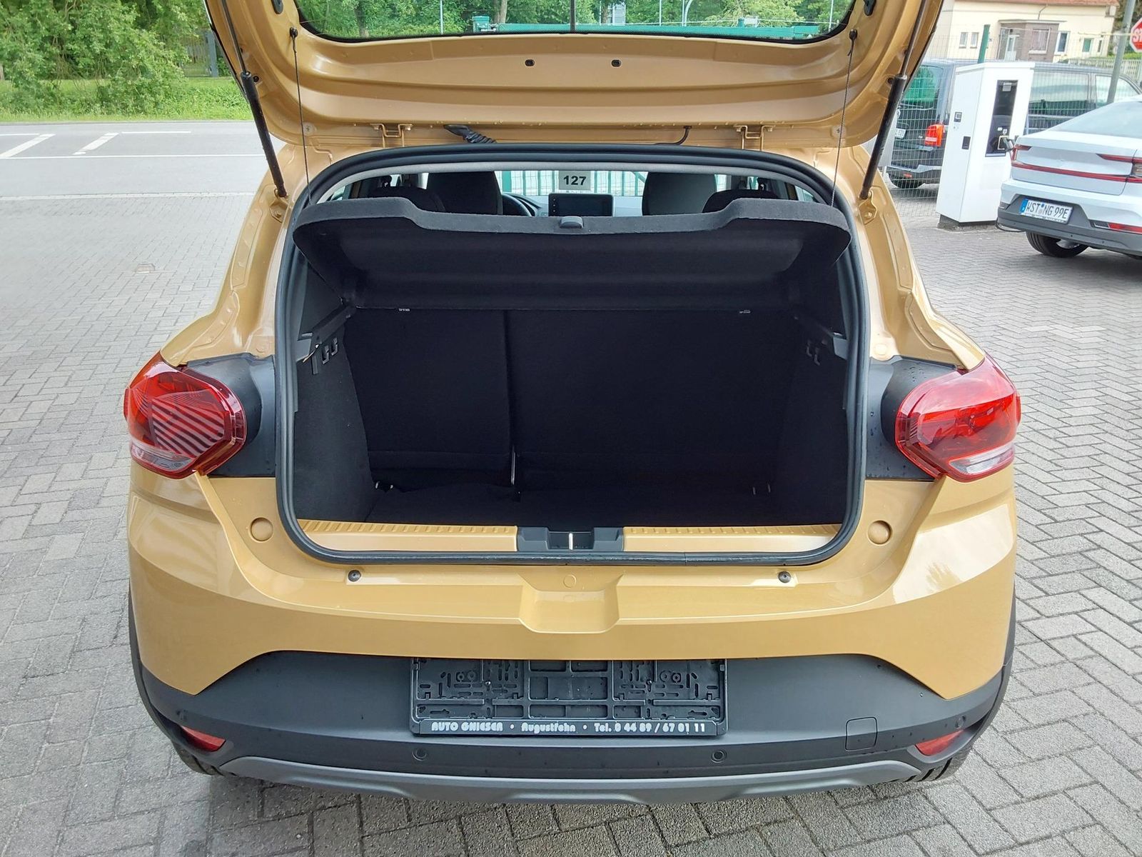 Dacia Sandero Stepway 1.0 TCe 90 CVT Expression APP...