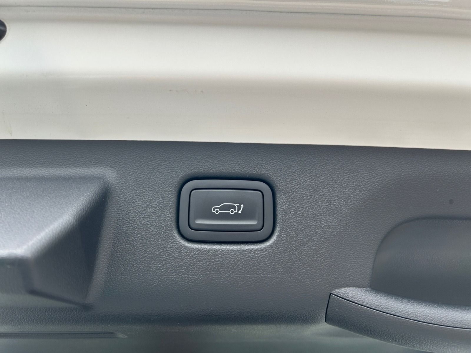 Hyundai KONA 1.6 T-Gdi DCT 4WD N LINE - Samsaru's Car Outlet
