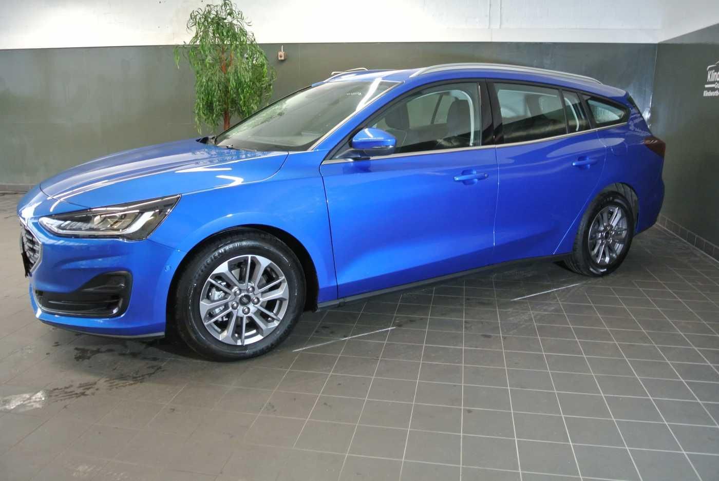 Ford Focus Turnier 1.0 E.Boost Hybrid Aut. Titanium