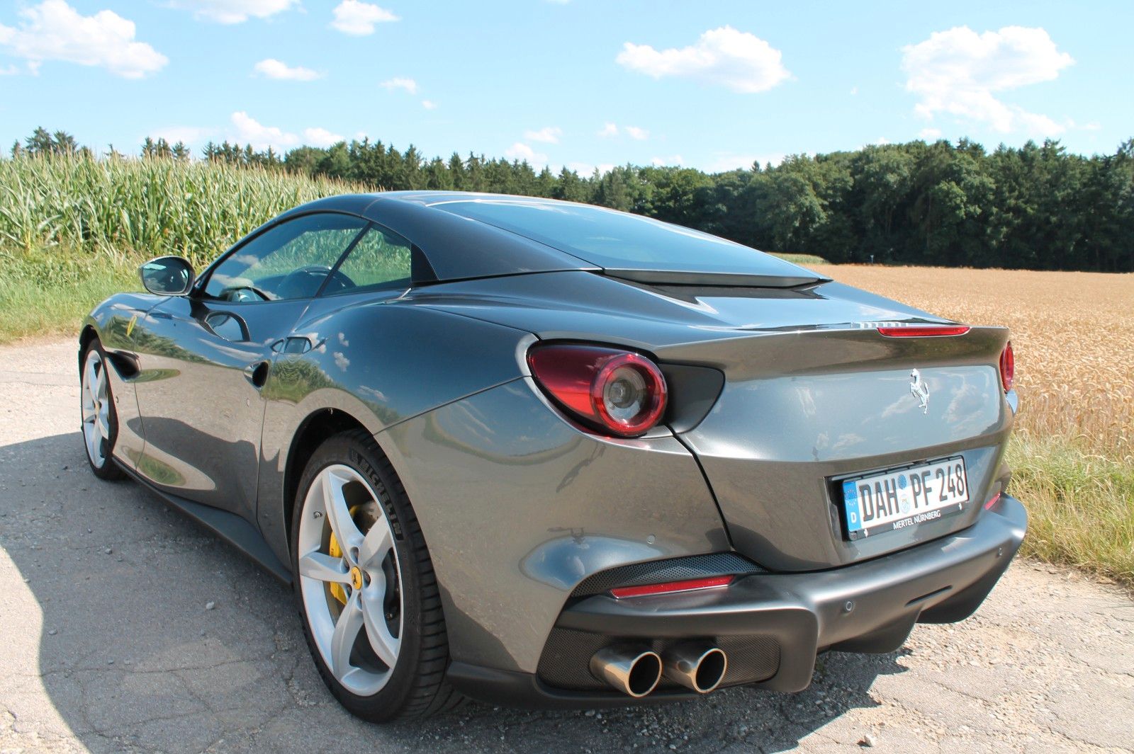 Ferrari Portofino M - Samsaru's Car Outlet