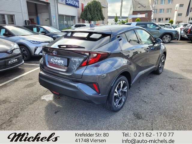 Toyota C-HR 1.8 Hybrid Team D, LED, Navigation