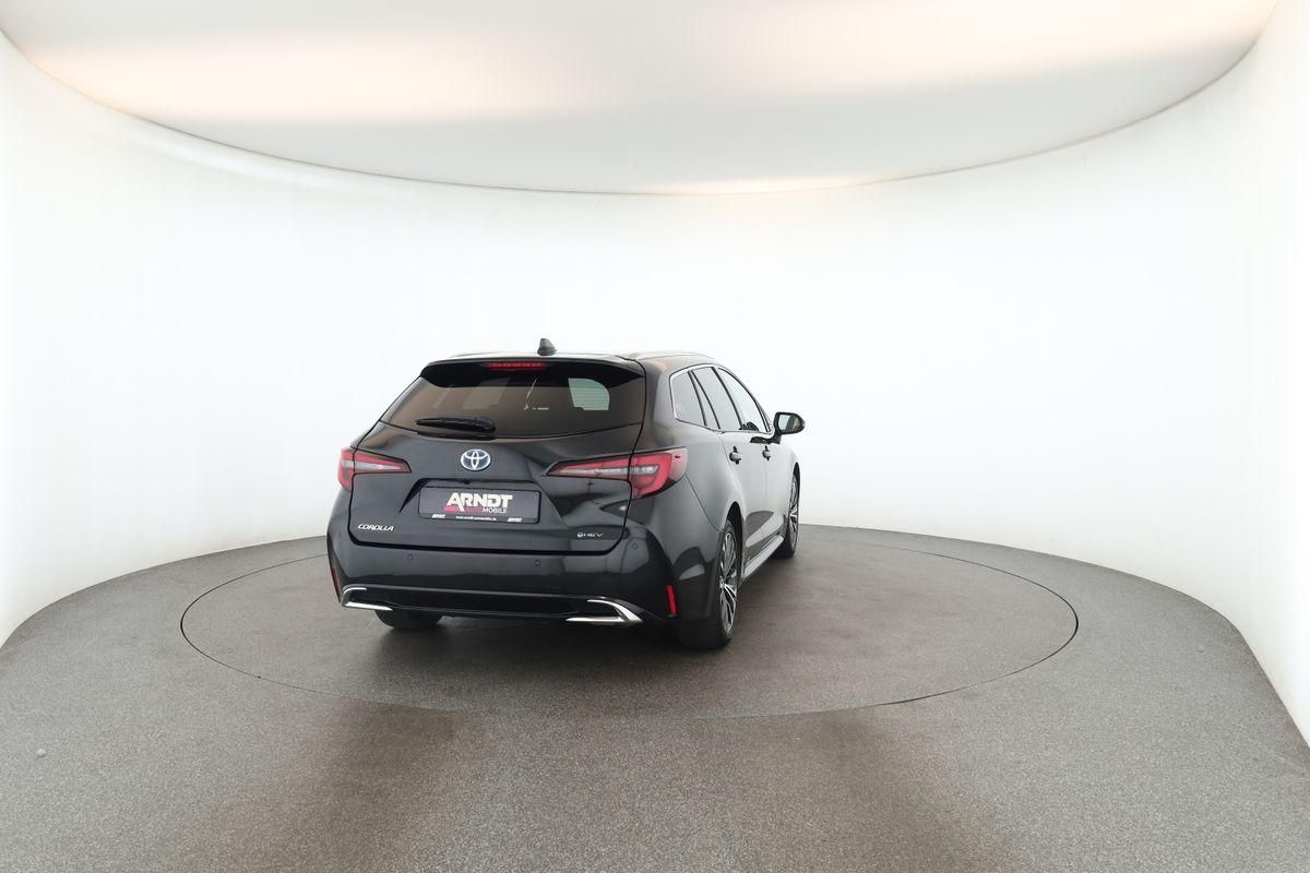 Toyota Corolla Touring Sports 1.8 CVT Team D Navi Kam