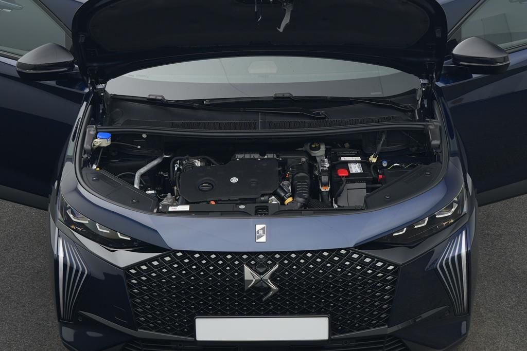 DS Automobiles DS7 Crossback BlueHDi 130 Pallas Automatik