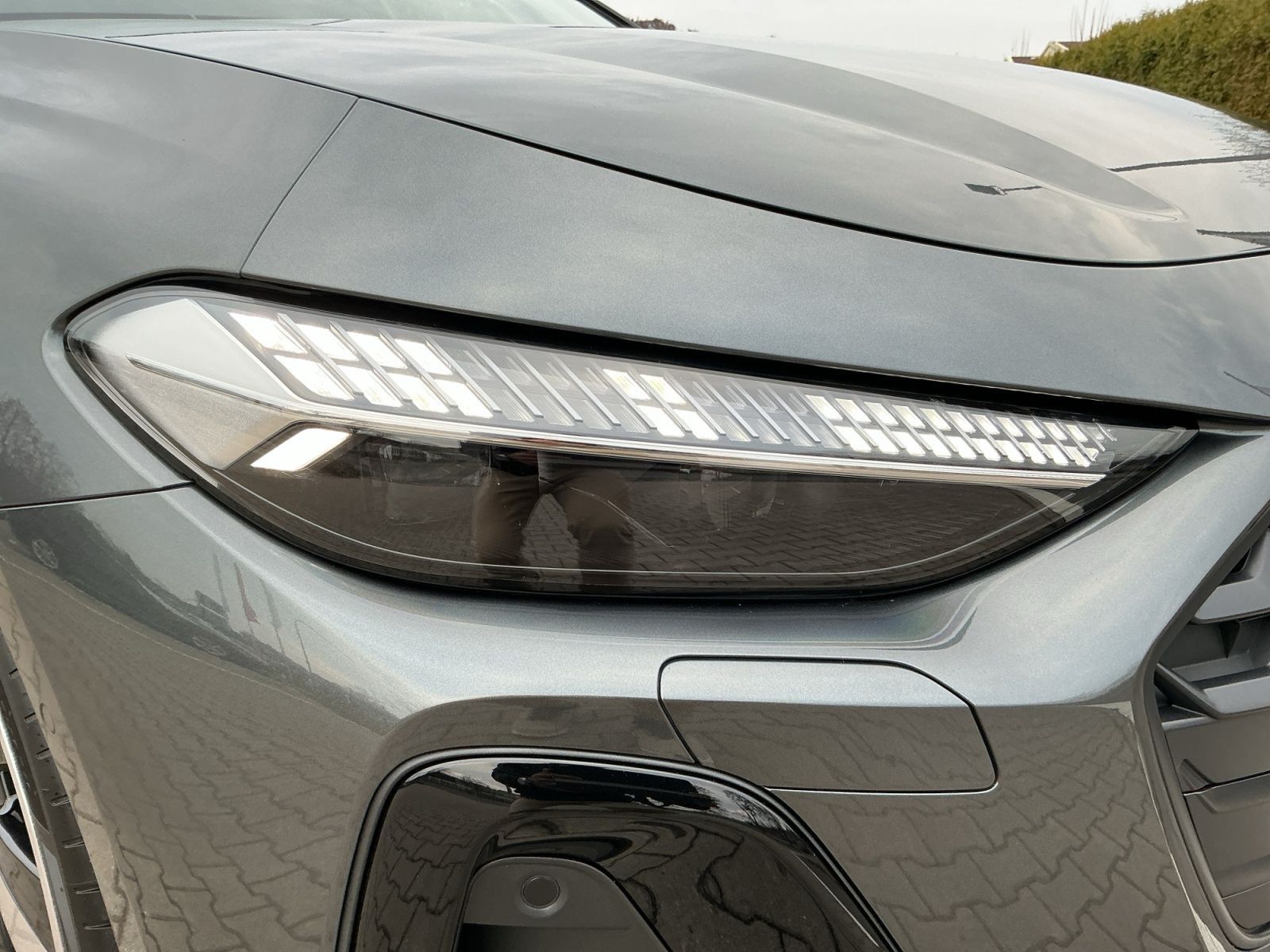 Audi A5 Avant e-hybrid 220kW S-LINE MATRIX+B&O+PANO