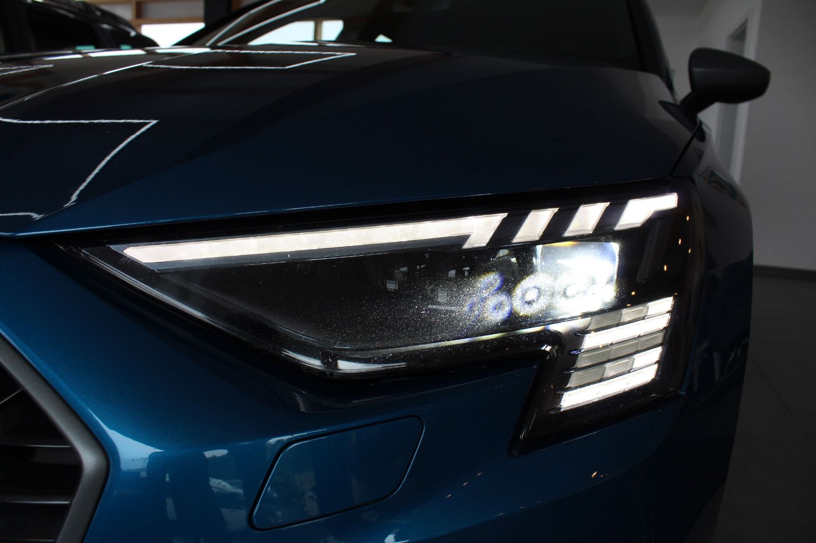 Audi A3 Sportback 35 TDI S tro S line - Samsaru's Car Outlet