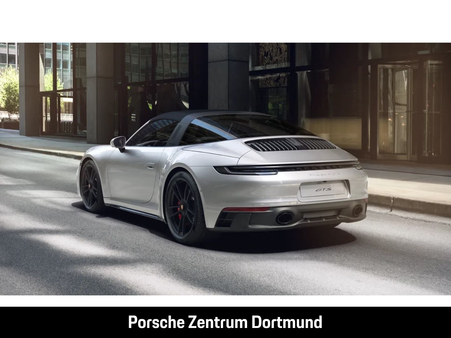Porsche 992 911 Targa 4 GTS Burmester Nachtsicht LED