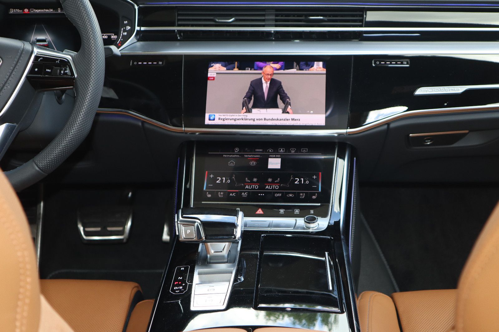 Audi A8L 60 TFSI V8 lang exclusive - Samsaru's Car Outlet