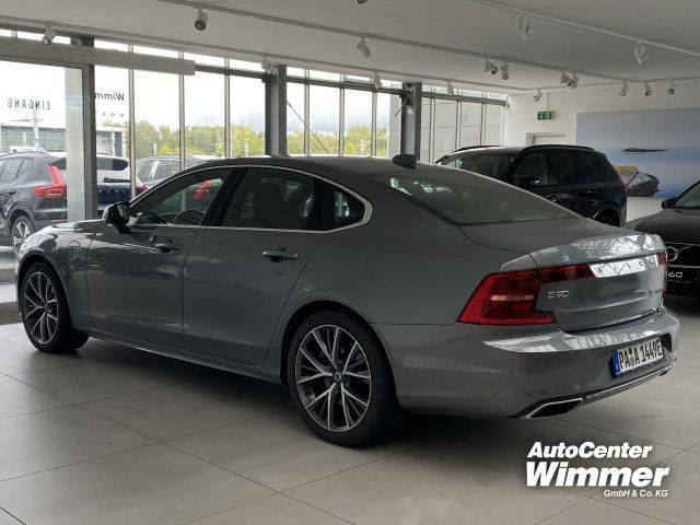 Volvo S90 T8 Twin Engine AWD Momentum Business+Licht