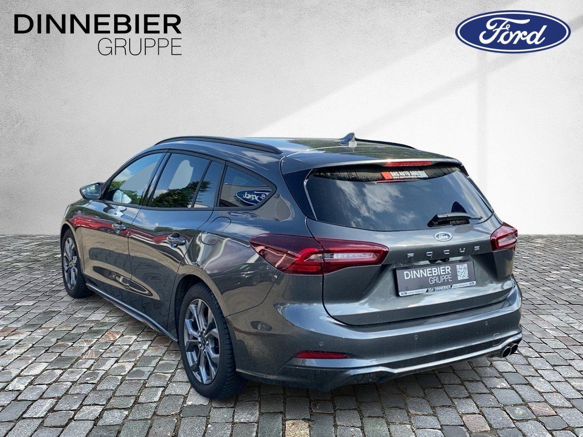 Ford FOCUS ST-Line X LED+AHK+Kamera+Winterpaket