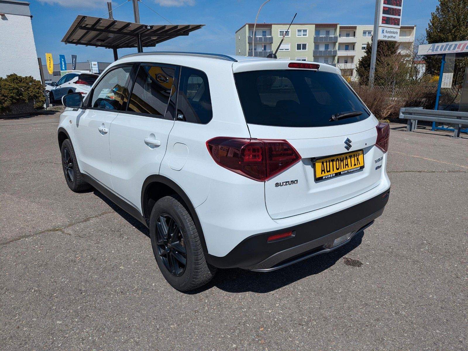 Suzuki Vitara 1.4 Mild-Hybrid Comfort - Samsaru's Car Outlet
