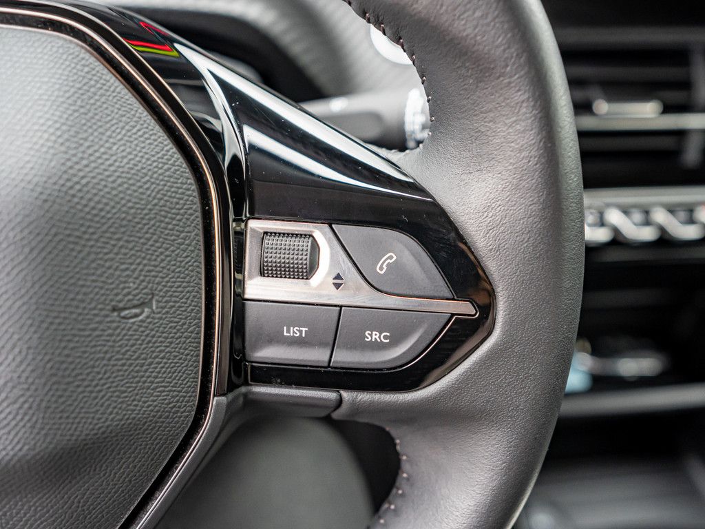 Peugeot e-2008 Active - Samsaru's Car Outlet