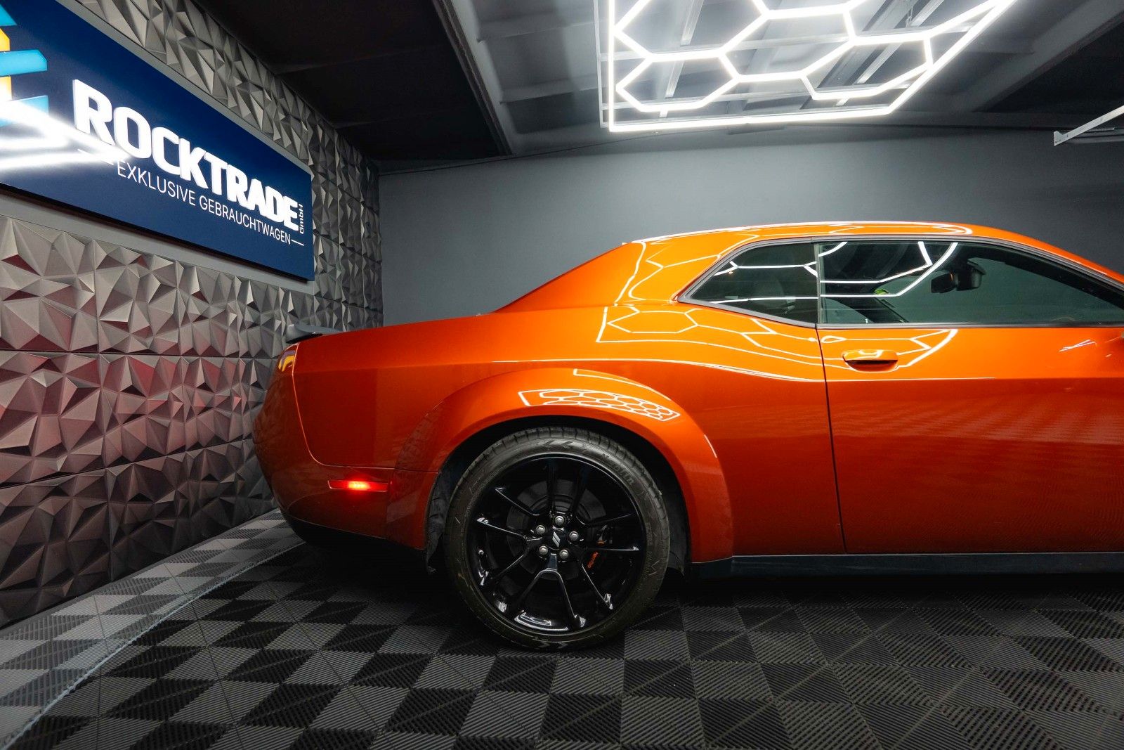 Dodge Challenger 6.4 V8 SRT 392 R/T SCAT PACK WIDEBODY