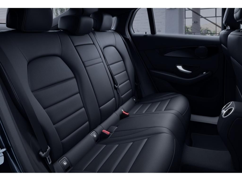 Mercedes-Benz GLC 300 de 4MATIC Coupé - Samsaru's Car Outlet