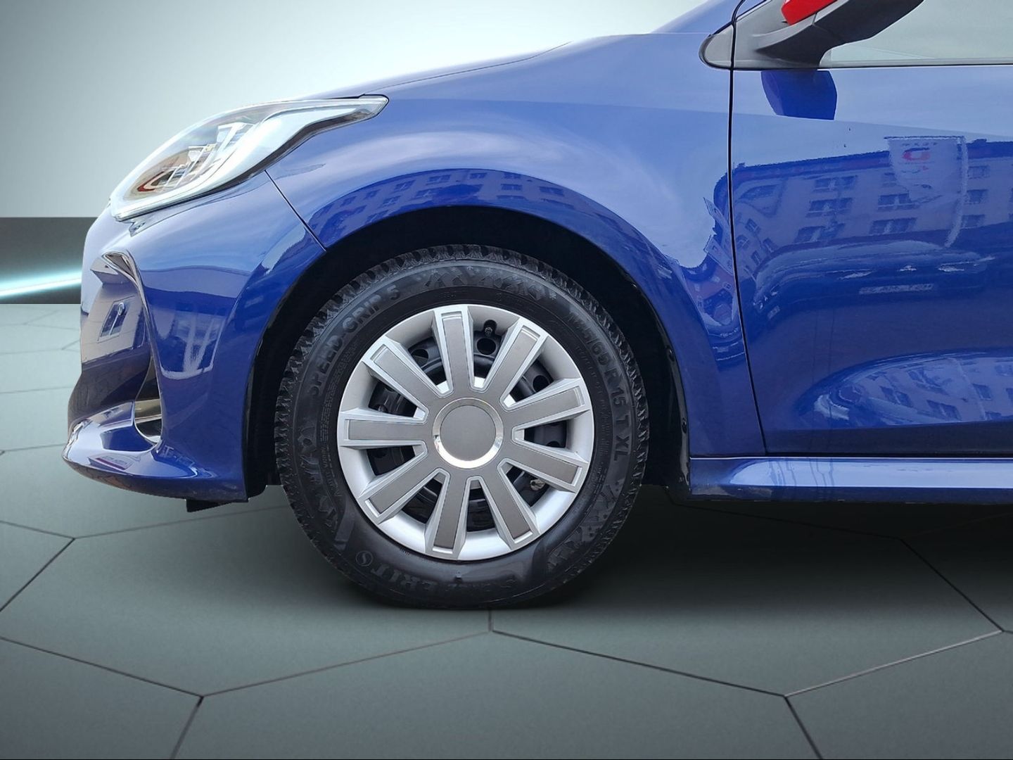 Toyota Yaris Tokyo Pop-Out 1.5 HUD Navi Soundsystem JBL