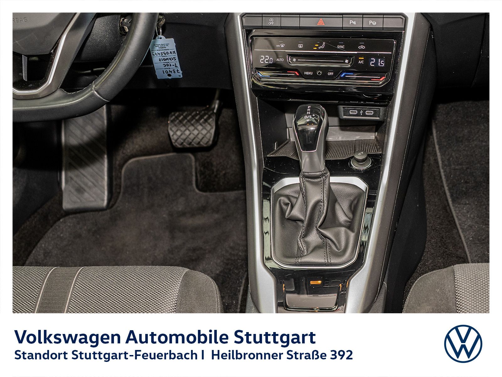 Volkswagen T-Roc 1.5 TSI Life DSG - Samsaru's Car Outlet