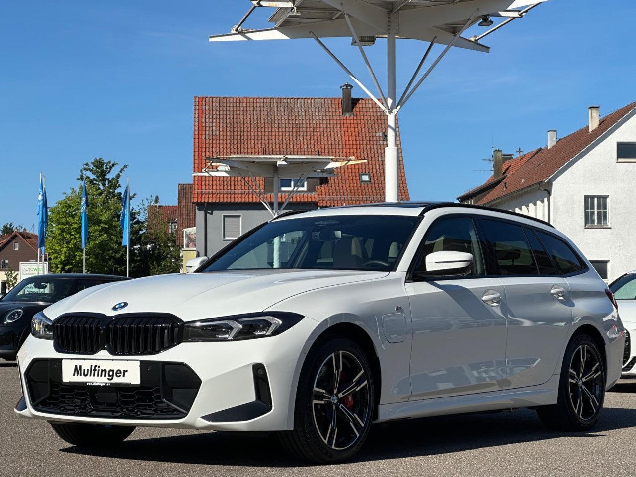 BMW 330e xDr.T.M Sport Pro HUD ACC Pano.Lenkradh.AHK