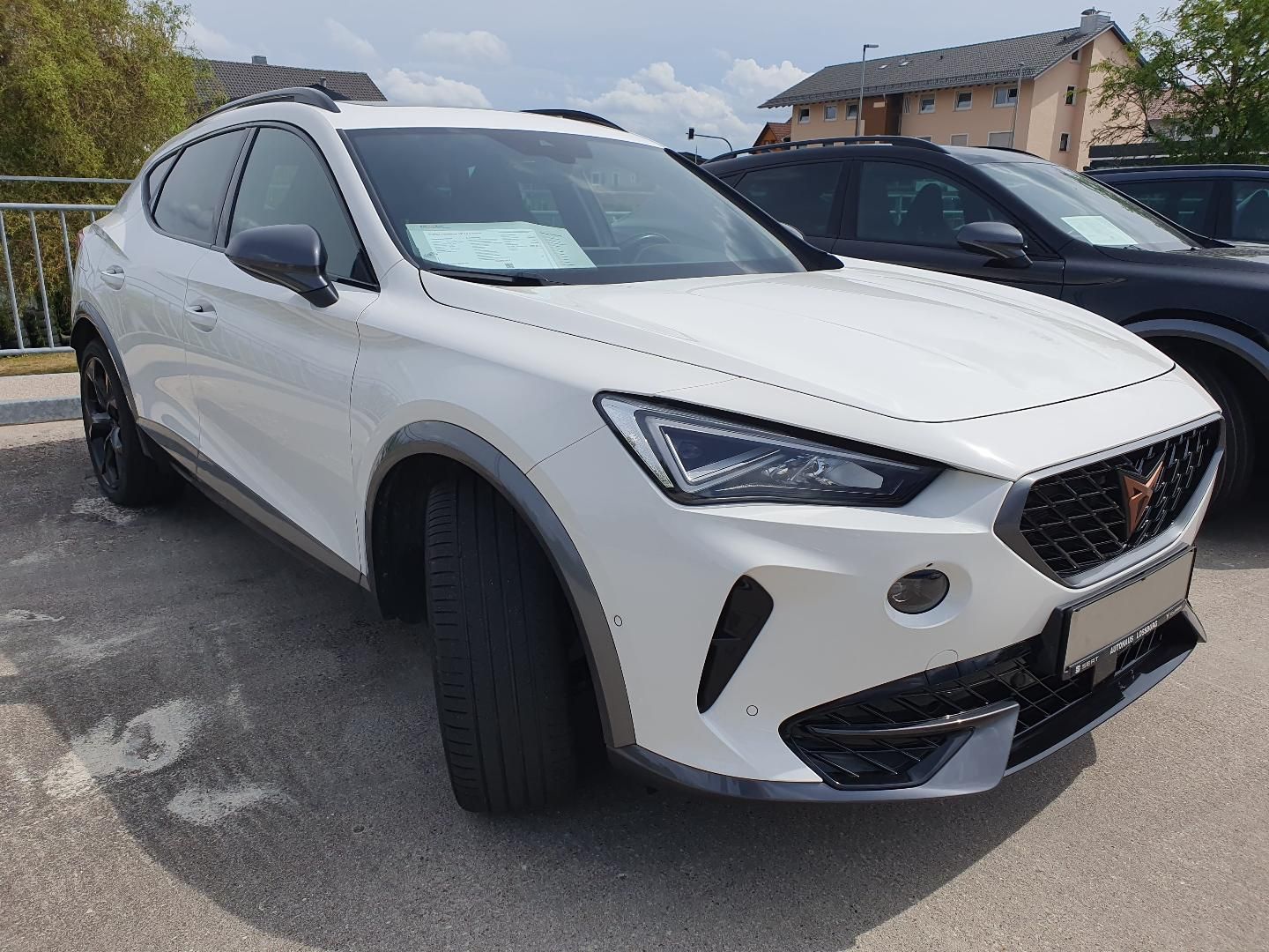 Cupra Formentor VZ 1.4 e-hybrid - Samsaru's Car Outlet