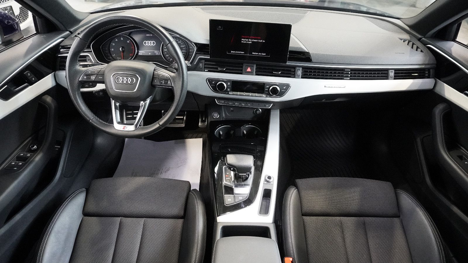 Audi A4 Avant 40 TFSI quattro S line - Samsaru's Car Outlet