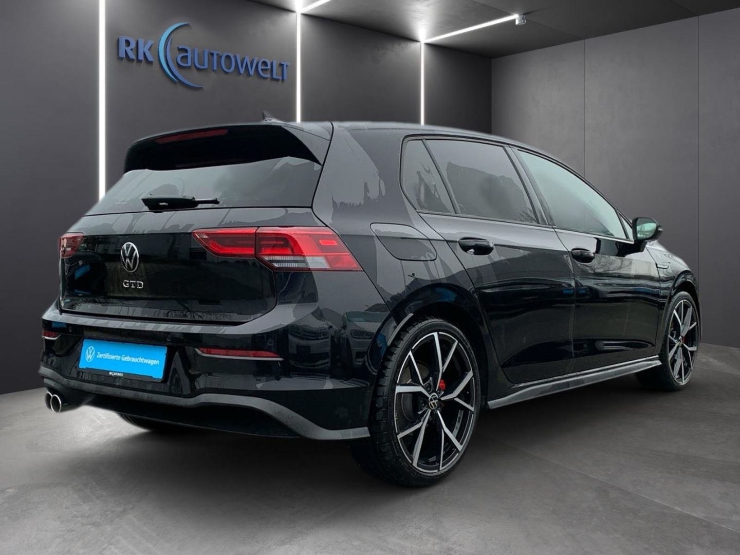 Volkswagen Golf VIII GTD 2.0 TDI SCR - Samsaru's Car Outlet