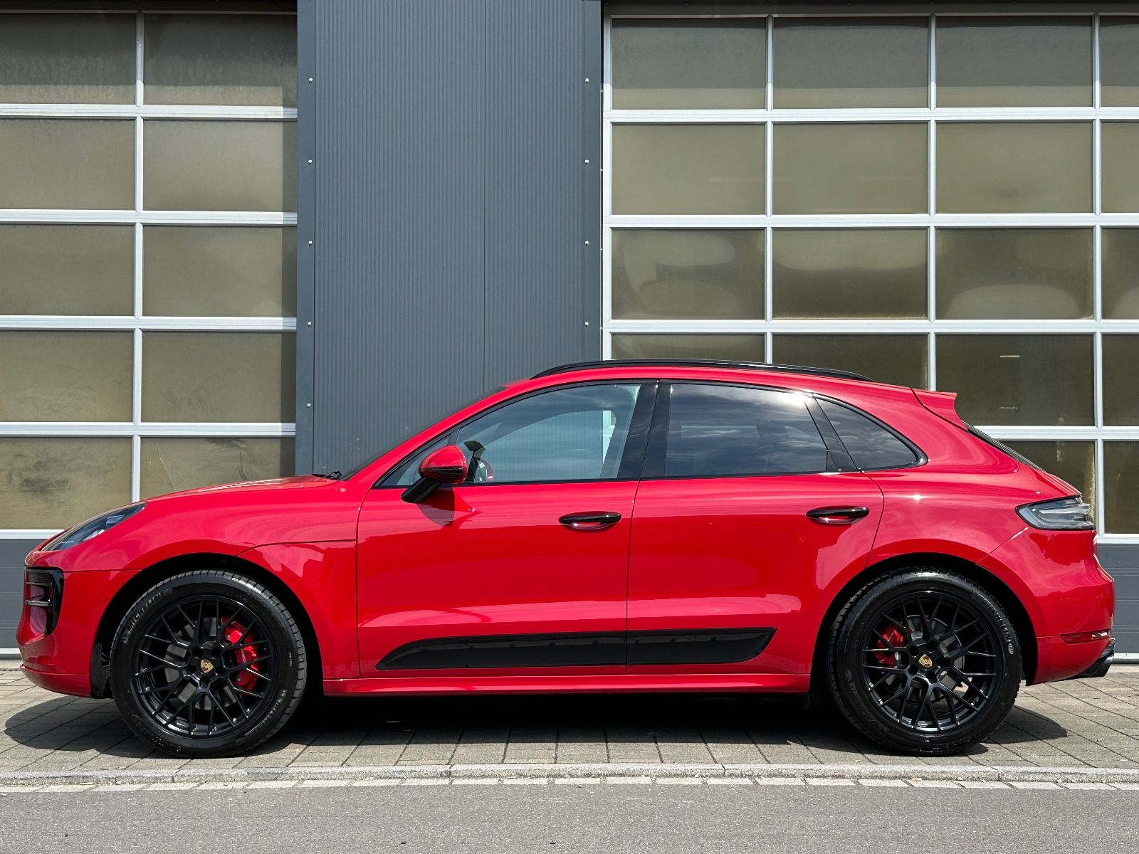 Porsche Macan GTS - Samsaru's Car Outlet