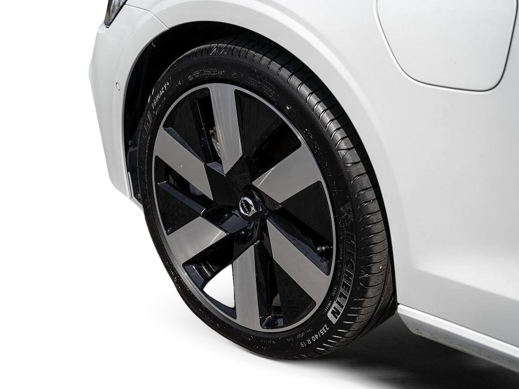 Volvo S60 T8 Ultimate Dark Recharge AWD STANDHZ B&W