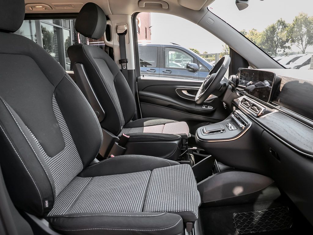 Mercedes-Benz V 220 d STYLE - Samsaru's Car Outlet