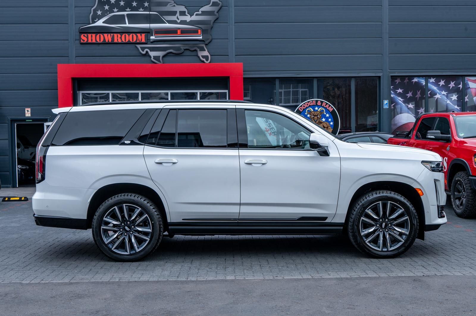 Cadillac Escalade 6,2l Sport Platinum,Nachtsicht,Luft,LPG