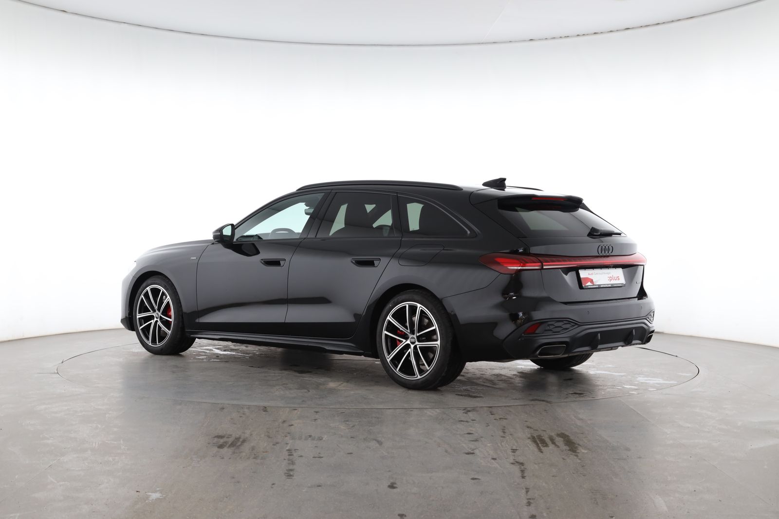 Audi A5 Avant e hybrid quattro S tronic S line | AHK