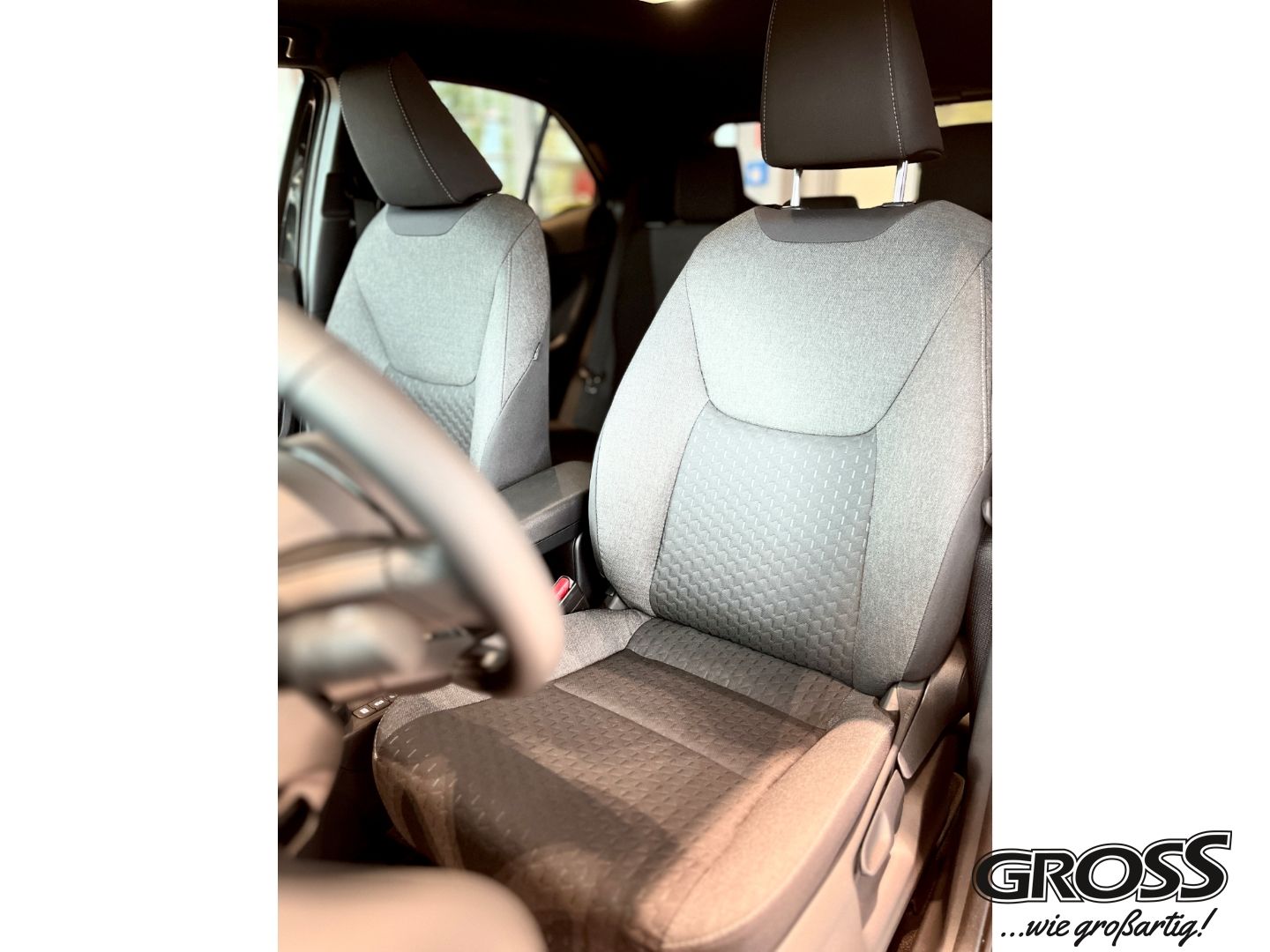 Toyota Yaris Cross Hybrid Active Drive / Safety / PDC /