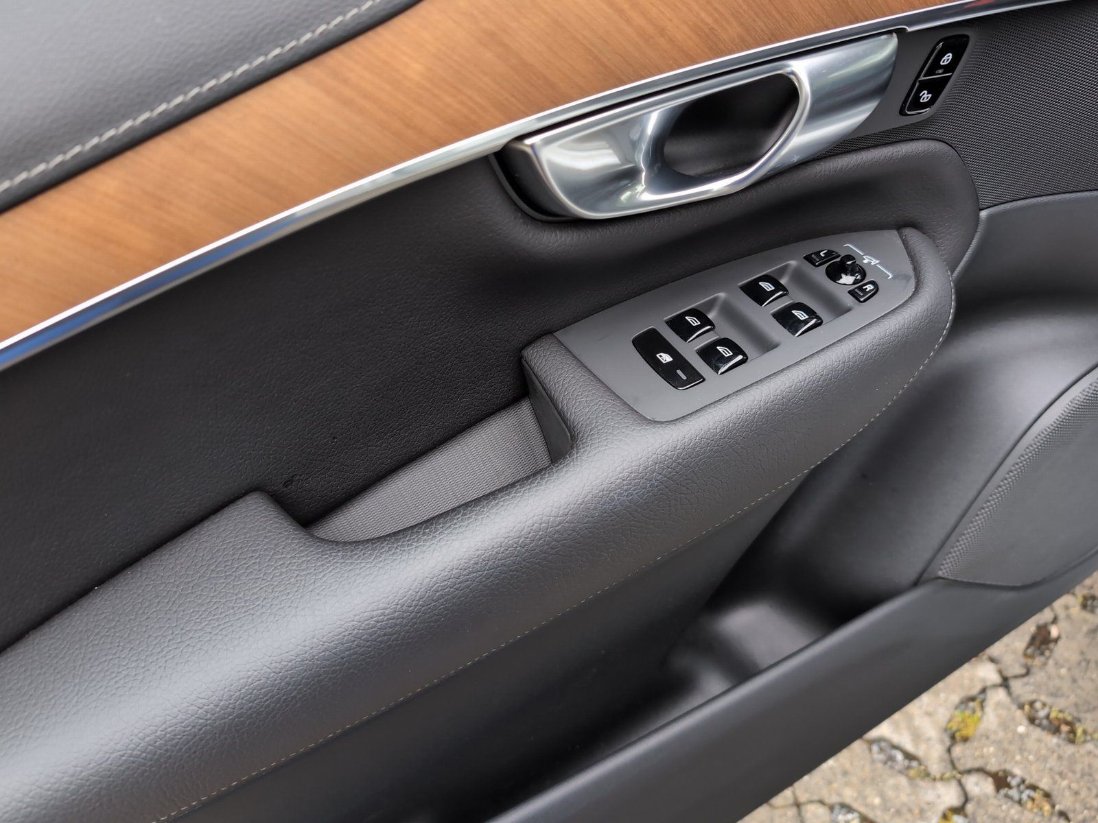 Volvo XC90 T8 AWD GT - Samsaru's Car Outlet