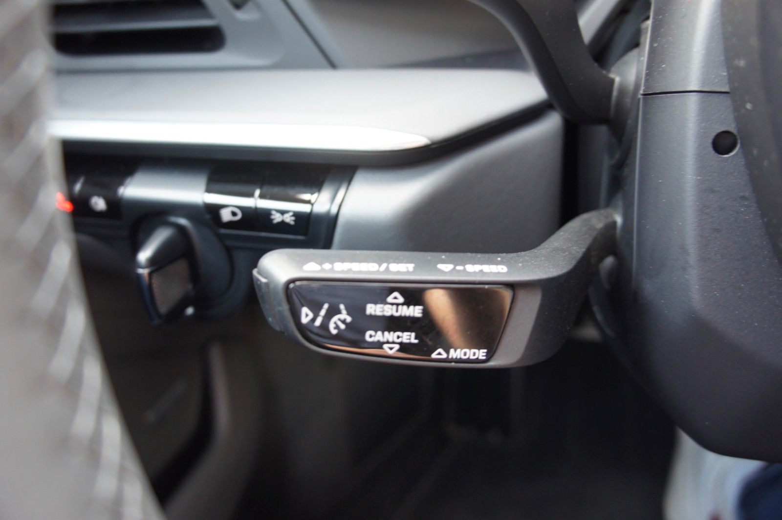 Porsche 992 Targa 4S *PDLS+*CHRONO*BOSE*360*21Z*SP.ABGAS