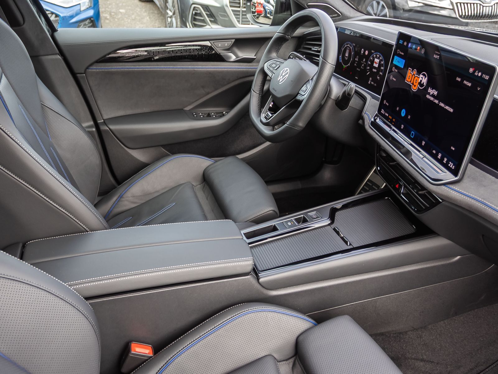 Volkswagen Passat Variant 2.0 TSI "R-Line" 4M DSG Navi LED