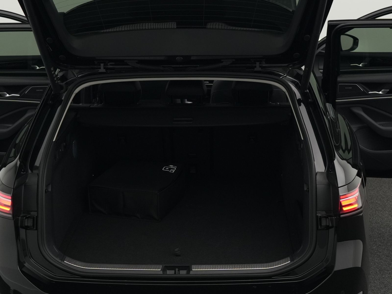 Volkswagen Passat Variant Elegance 1,5 TSI eHybrid PANO*AHK
