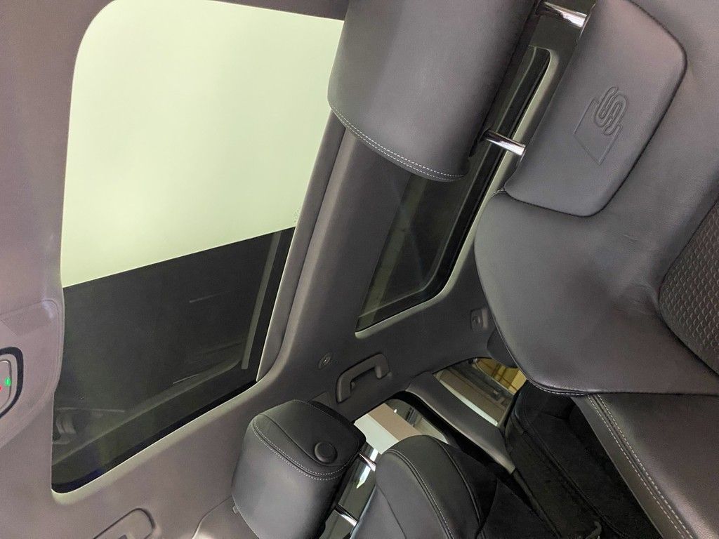 Audi A6 Avant 55 TFSI e quattro S line - Samsaru's Car Outlet