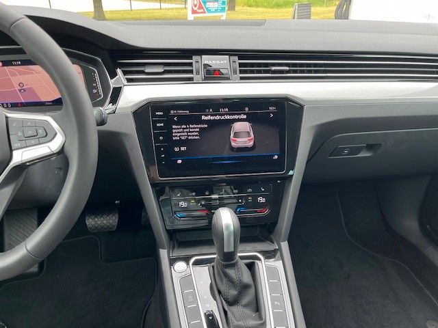 Volkswagen Passat 2.0 TDI - Samsaru's Car Outlet
