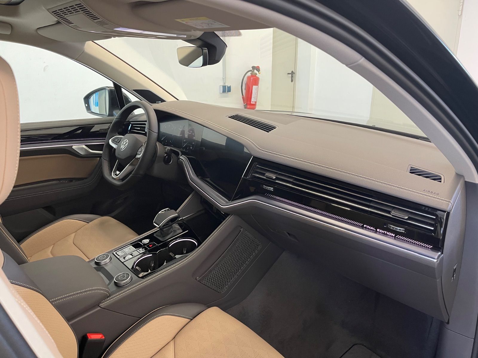 Volkswagen Touareg 3.0 TDI 4Motion R-Line Final Edition